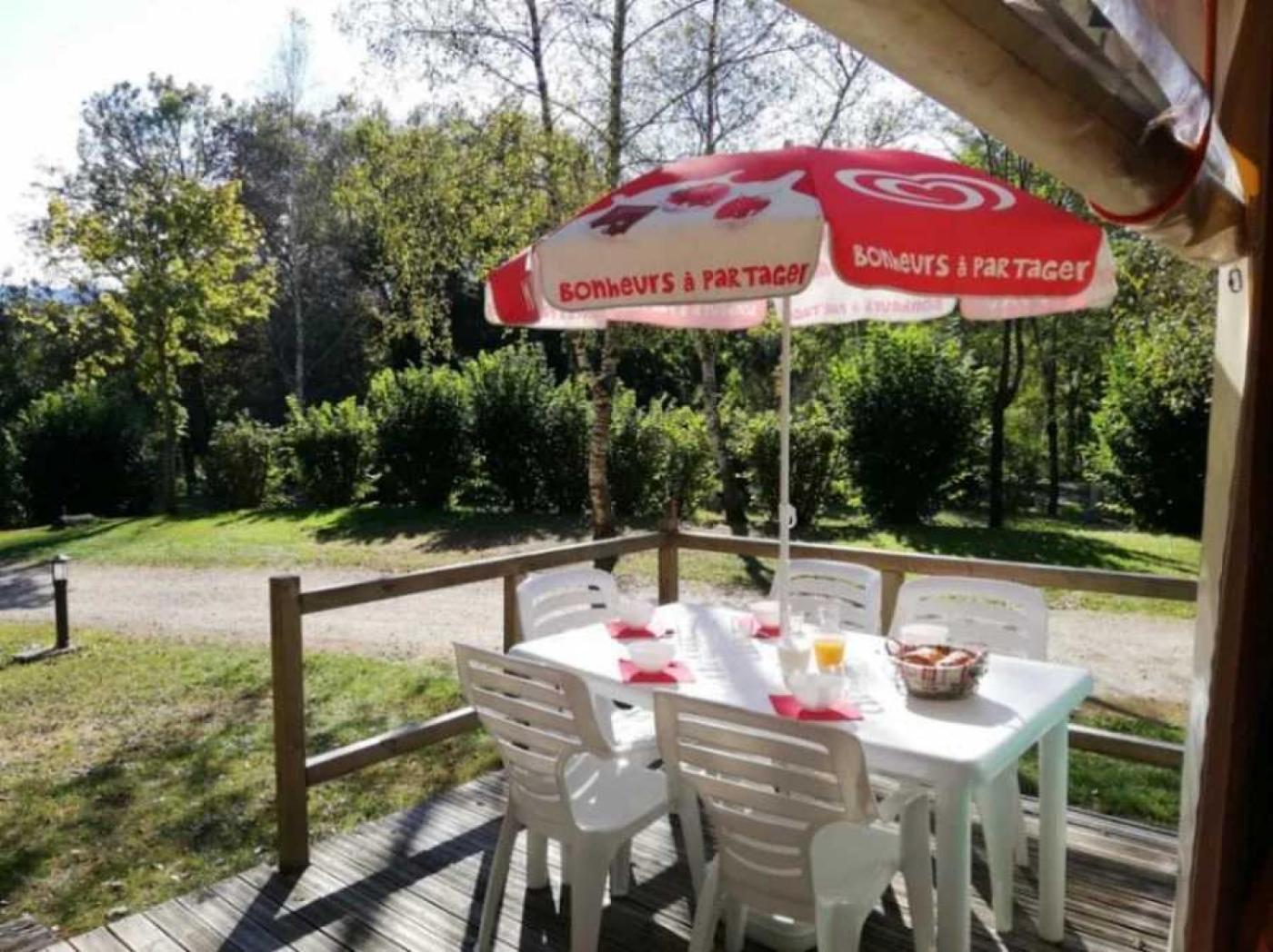 Camping - Piscine - Ccbaieb Montjoie-en-Couserans Exterior photo